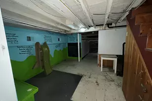 292 West St, Pittsfield, MA 01201 - Photo 37