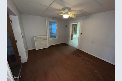 292 West St, Pittsfield, MA 01201 - Photo 15