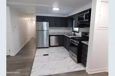 1 Lakewood Dr, Pittsfield, MA 01201 - Photo 7