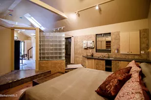 4 Main St, West Stockbridge, MA 01266 - Photo 19