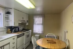 17 High St, West Stockbridge, MA 01266 - Photo 3