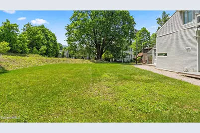 160 High St, Lee, MA 01238 - Photo 13