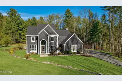 5 Eastbrook Ln, Pittsfield, MA 01201 - Photo 1