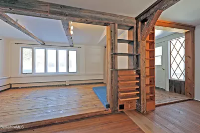 86 E Main St, Stockbridge, MA 01262 - Photo 17