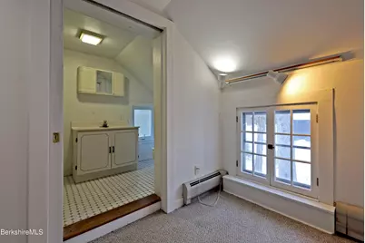 86 E Main St, Stockbridge, MA 01262 - Photo 29