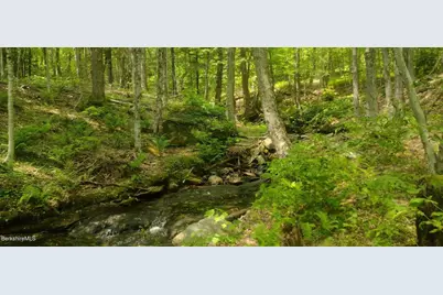 140 Strykers Rd, Florida, MA 01247 - Photo 9