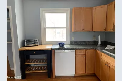 4 Morgan  Manor #4, Lenox, MA 01240 - Photo 9