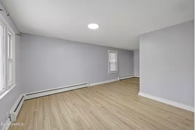 6 Meadow Ln, Adams, MA 01220 - Photo 11