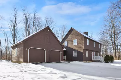 132 Outlook Ave, Cheshire, MA 01225 - Photo 3