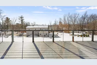 10 Aqua St, Lanesborough, MA 01237 - Photo 23