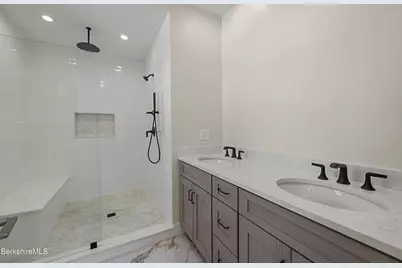 10 Aqua St, Lanesborough, MA 01237 - Photo 35