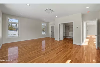 10 Aqua St, Lanesborough, MA 01237 - Photo 31