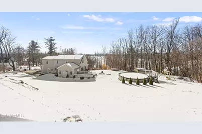 10 Aqua St, Lanesborough, MA 01237 - Photo 51