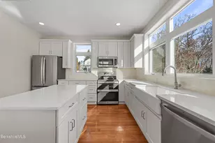 10 Aqua St, Lanesborough, MA 01237 - Photo 25