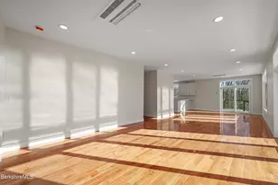 10 Aqua St, Lanesborough, MA 01237 - Photo 9