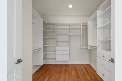 10 Aqua St, Lanesborough, MA 01237 - Photo 5
