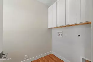 10 Aqua St, Lanesborough, MA 01237 - Photo 27