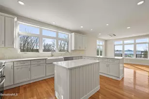 10 Aqua St, Lanesborough, MA 01237 - Photo 21