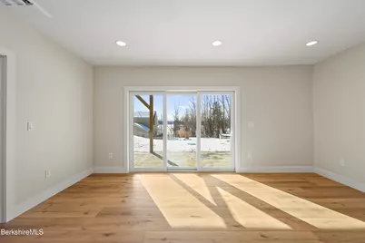 10 Aqua St, Lanesborough, MA 01237 - Photo 39