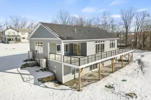 10 Aqua St, Lanesborough, MA 01237 - Photo 3