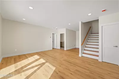 10 Aqua St, Lanesborough, MA 01237 - Photo 37