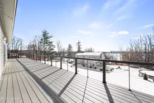 10 Aqua St, Lanesborough, MA 01237 - Photo 5