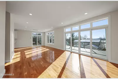 10 Aqua St, Lanesborough, MA 01237 - Photo 9