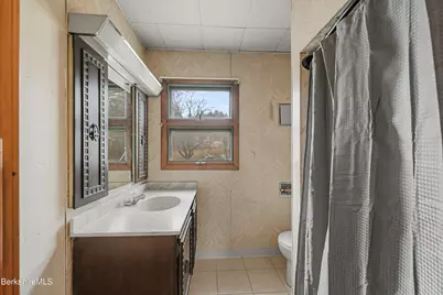 19-21 2nd St, Adams, MA 01220 - Photo 39