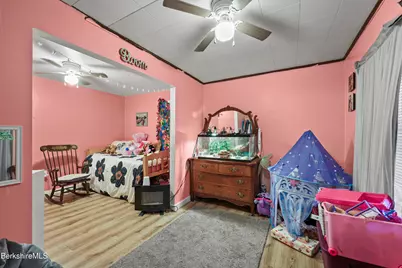 19-21 2nd St, Adams, MA 01220 - Photo 17