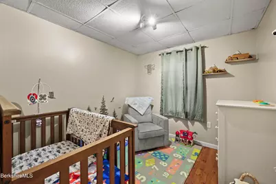 19-21 2nd St, Adams, MA 01220 - Photo 15