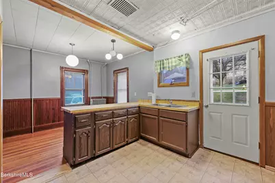 19-21 2nd St, Adams, MA 01220 - Photo 31