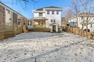 121 Edward Ave, Pittsfield, MA 01201 - Photo 3