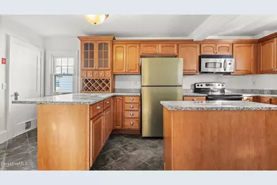 121 Edward Ave, Pittsfield, MA 01201 - Photo 7