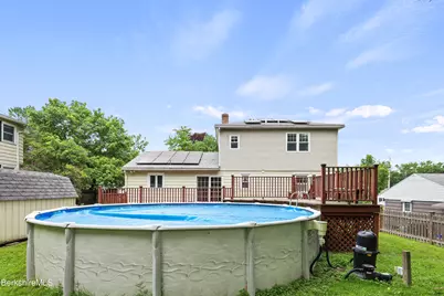 127 Gamwell Ave, Pittsfield, MA 01201 - Photo 5