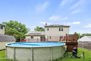 127 Gamwell Ave, Pittsfield, MA 01201 - Photo 5