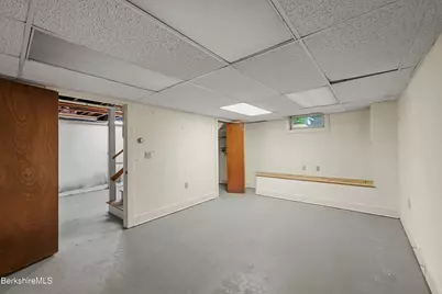 127 Gamwell Ave, Pittsfield, MA 01201 - Photo 47