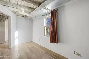 1 Clarkson Ave, Pittsfield, MA 01201 - Photo 29