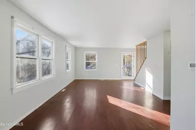 1 Clarkson Ave, Pittsfield, MA 01201 - Photo 13