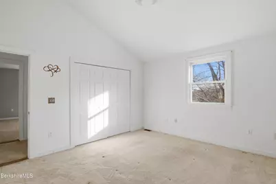 1 Clarkson Ave, Pittsfield, MA 01201 - Photo 19