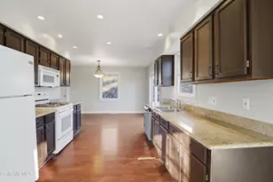 1 Clarkson Ave, Pittsfield, MA 01201 - Photo 5