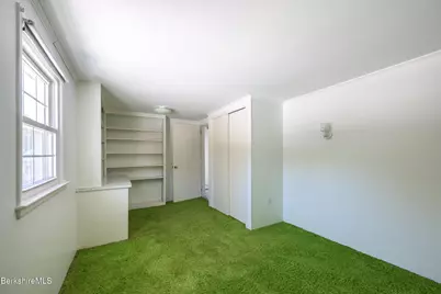 21 Great Barrington Rd, West Stockbridge, MA 01266 - Photo 25