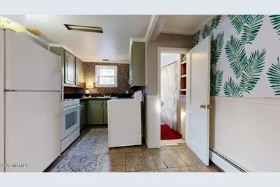 28 Mill St, North Adams, MA 01247 - Photo 13