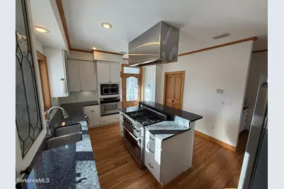 7 Poirot Rd, Florida, MA 01247 - Photo 15