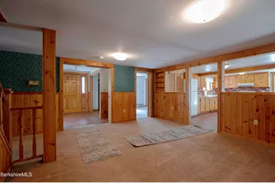 1057 Main St, Great Barrington, MA 01236 - Photo 15