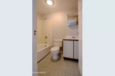 1057 Main St, Great Barrington, MA 01236 - Photo 27