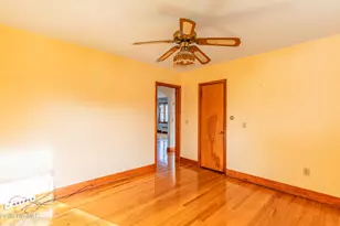 10 Marlboro Dr, Pittsfield, MA 01201 - Photo 13