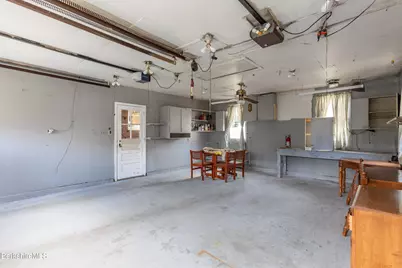 10 Marlboro Dr, Pittsfield, MA 01201 - Photo 31