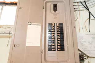 10 Marlboro Dr, Pittsfield, MA 01201 - Photo 27