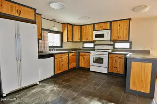 9 Cone Hill Rd, West Stockbridge, MA 01266 - Photo 11