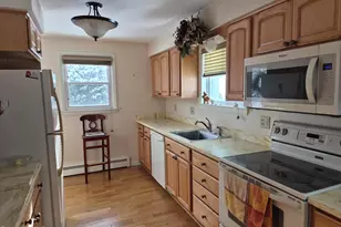 18 Bieniek Ave, Adams, MA 01220 - Photo 3